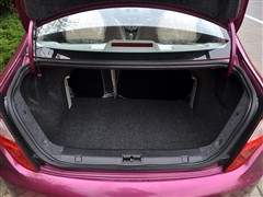 2010款 1.3L 手动豪华型