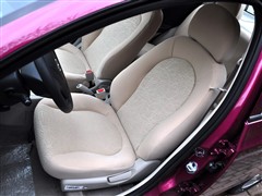 2010款 1.3L 手动豪华型
