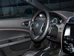 2012款 XKR 5.0L 机械增压硬顶版
