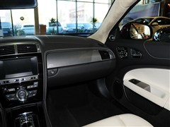 2012款 XKR 5.0L 机械增压敞篷版