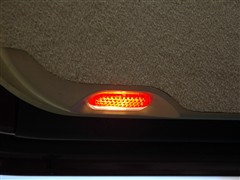 2006款 4.2L V8双门跑车