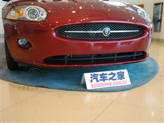 2006款 4.2L V8双门跑车