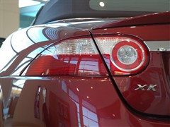 2006款 4.2L V8双门跑车