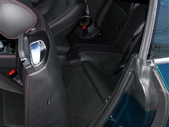 2009款 XKR 5.0L V8机械增压硬顶跑车