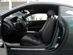 2009款 XKR 5.0L V8机械增压硬顶跑车