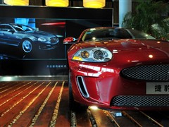 2009款 XKR 5.0L V8机械增压敞篷跑车