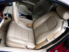 2009款 XKR 5.0L V8机械增压敞篷跑车