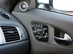 2012款 XKR-S 5.0L 硬顶版