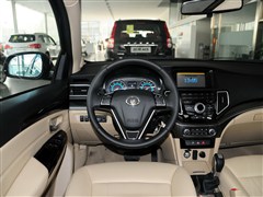 2015款 1.5L AMT豪华型