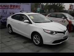 2015款 1.5T 自动精英版