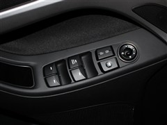 2015款 1.6L 自动时尚型