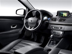 2015款 2.0L 标准版