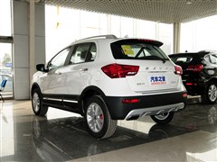 2015款 1.5L 手动都市型