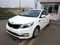 2015款 三厢 1.4L MT TOP