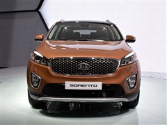 2015款 索兰托L 2.2T 柴油4WD尊贵版 5座