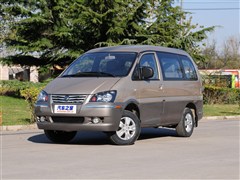 2015款 M3 1.6L 7座舒适型