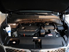 2015款 索兰托L 2.4L 汽油4WD精英版 7座 国V