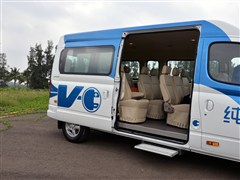 2015款 EV80 客运长轴中顶