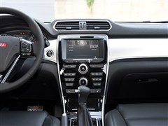 2015款 1.5T 自动两驱精英版