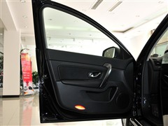 2011款 2.0L 豪华导航版