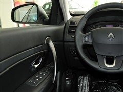 2011款 2.0L 豪华导航版