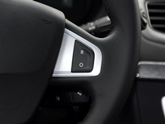 2011款 2.0L 豪华导航版