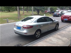 2011款 2.0L 豪华导航版