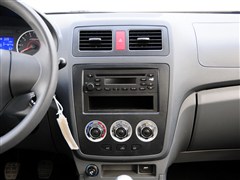 2012款 1.5L 手动豪华型