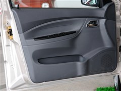 2012款 1.5L 手动标准型