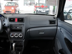 2012款 1.5L 手动标准型