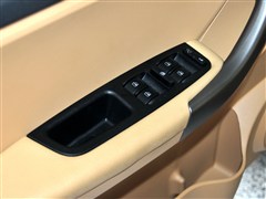 2012款 精英版 1.8L AMT豪华型