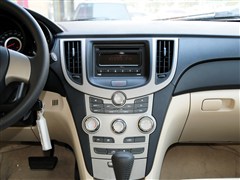 2012款 三厢 1.6L CVT进取型