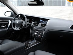 2012款 2.5L 尊贵版
