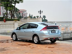 2013款 1.3L 标准型