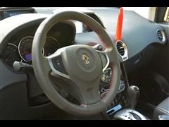 2013款 2.5L 四驱豪华导航版