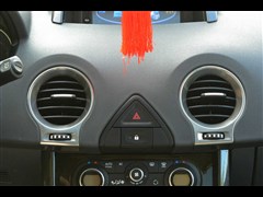 2013款 2.5L 四驱豪华导航版