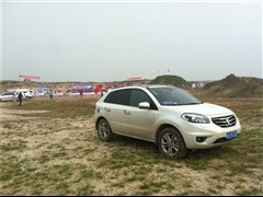 2013款 2.5L 四驱豪华导航版
