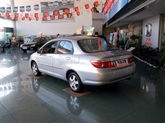 2006款 1.5L 自动标准型