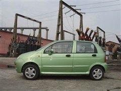 2006款 0.8L 自动精英型