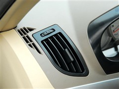 2007款 2.0L 自动豪华型