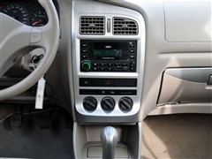 2008款 1.5L 手动豪华型