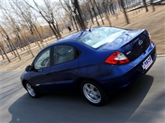 2008款 三厢 1.6L 手动标准型