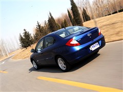 2008款 三厢 1.6L 手动标准型