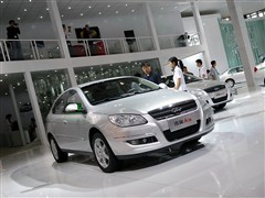 2009款 三厢 2.0L 自动标准型
