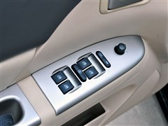 2009款 1.5L 华贵版