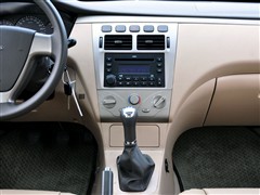 2009款 1.5L 华贵版