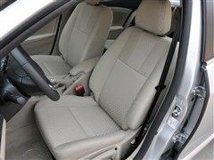 2011款 2.0L 标准版