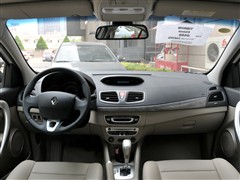 2011款 2.0L 标准版