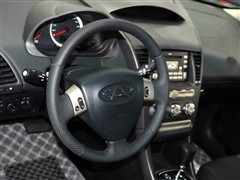 2010款 三厢 2.0L 自动尊贵型