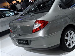 2010款 三厢 2.0L 自动尊贵型